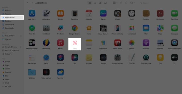 Unhiding and launching the Apple News app on a Mac in Finder.