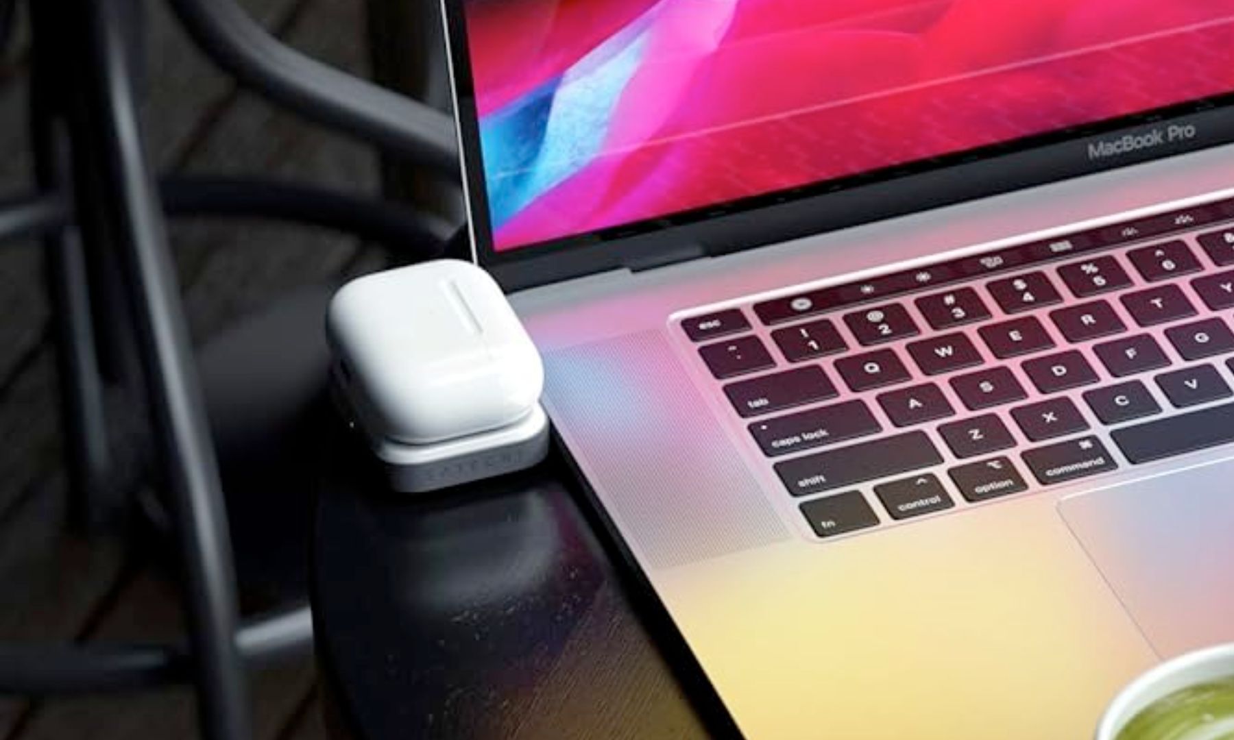 Satechi usb c wireless charging dock for airpods