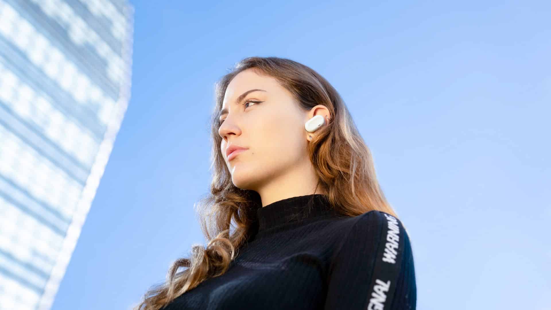 HumanPods AI wearable.
