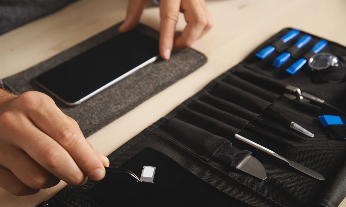Best iphone repair kits you can buy