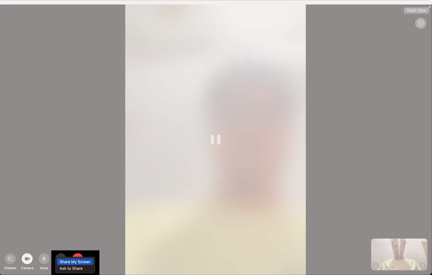 FaceTime on Mac with Share My Screen option highlighted during video call.