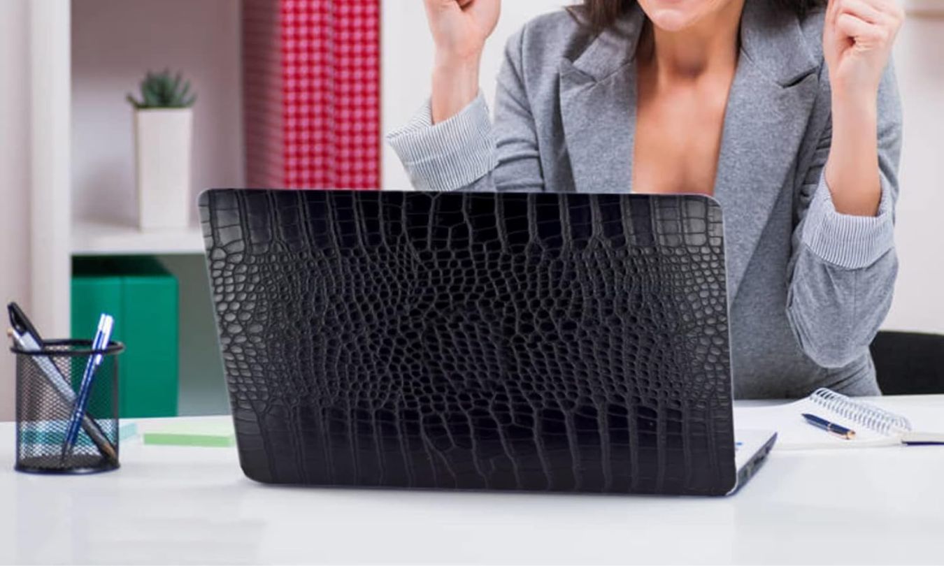 Kerom crocodile macbook air case