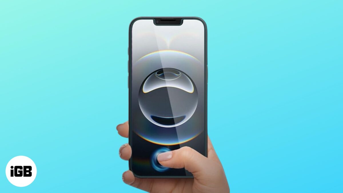 Iphone 16e with a screen protector on