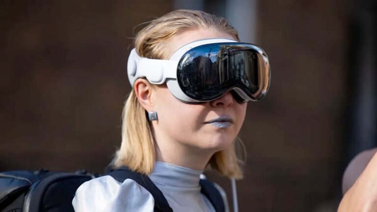 Cheaper Apple Vision Air.