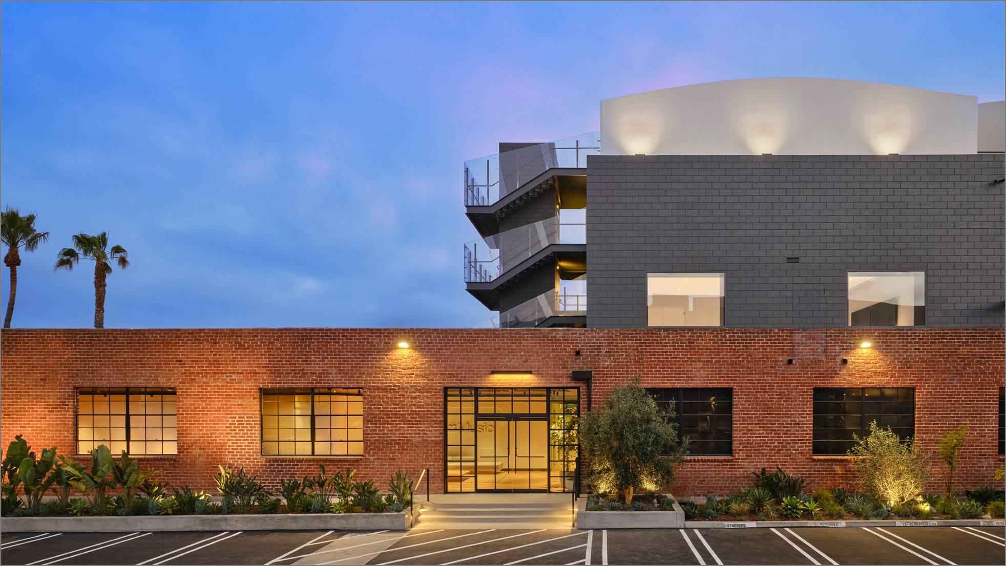 Apple music turns 10a new global hub is here igeeksblog Apple music studio in los angeles