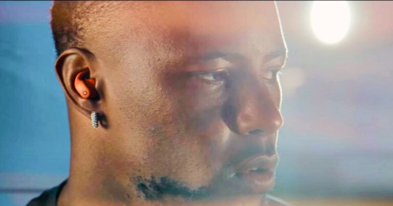 Apple Teases Powerbeats Fit