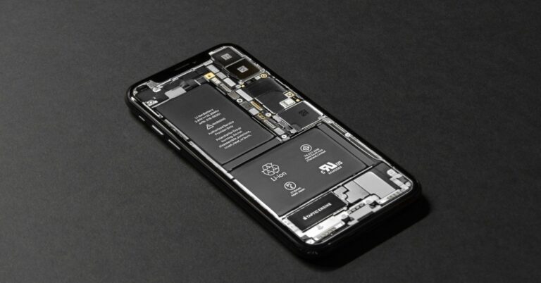 iPhone 17 lineup battery leak