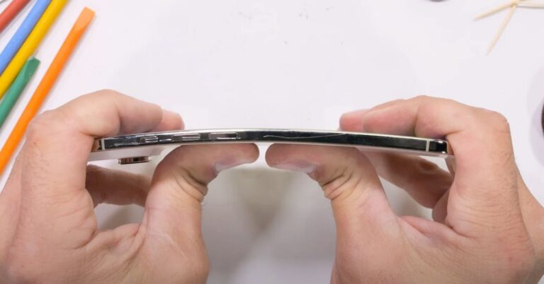 iPhone Air Survives YouTube Bend Test Without Breaking