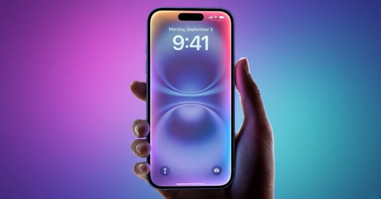 siri excecutive apple exit