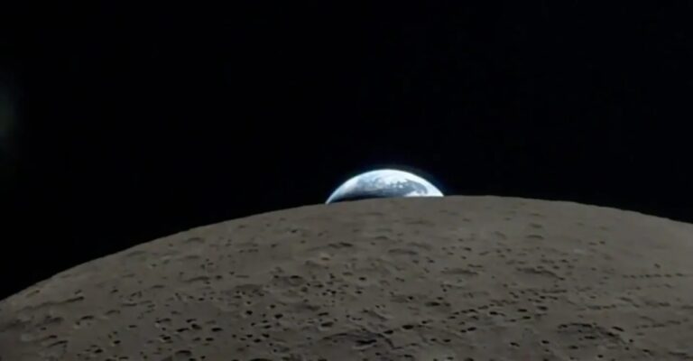 nasa-artemis-ii-earthset