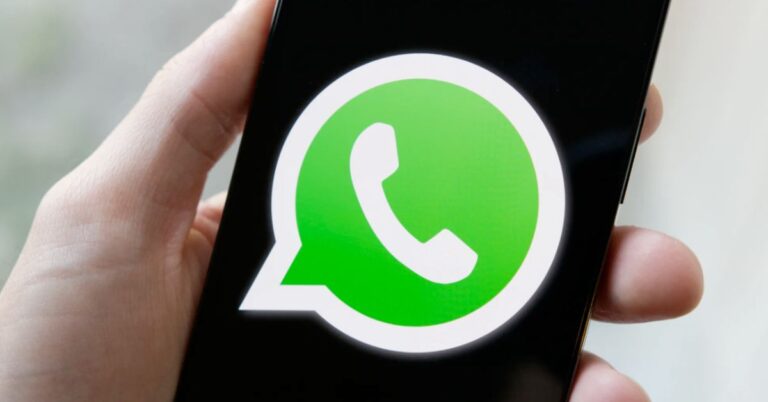 WhatsApp could soon delete messages after they're read